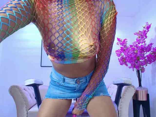 Lila-monroe webcam