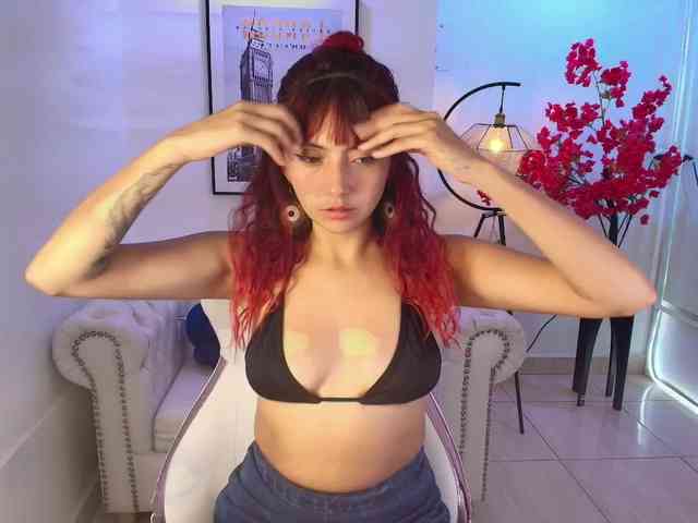 Lila-monroe webcam