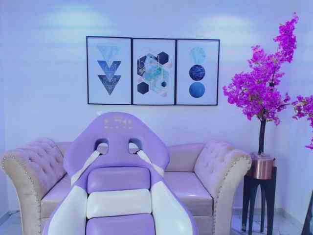Lila-monroe webcam