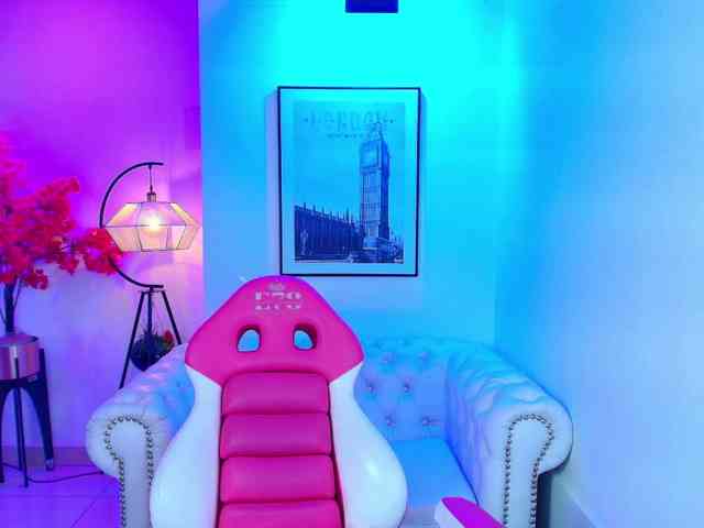 Lila-monroe webcam