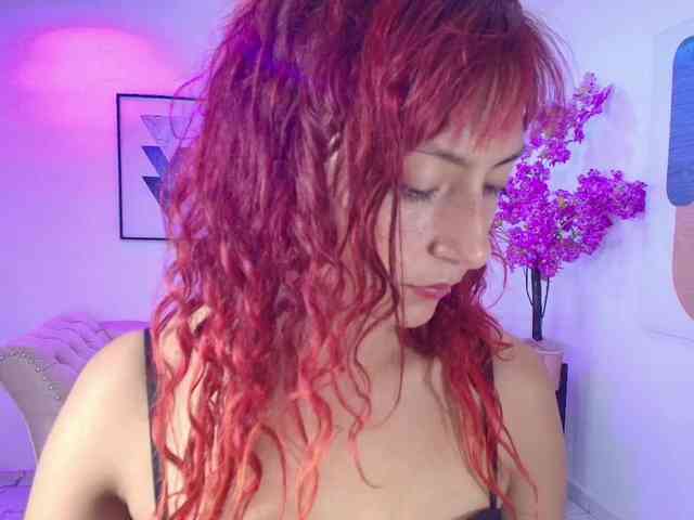 Lila-monroe webcam