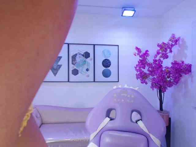 Lila-monroe webcam