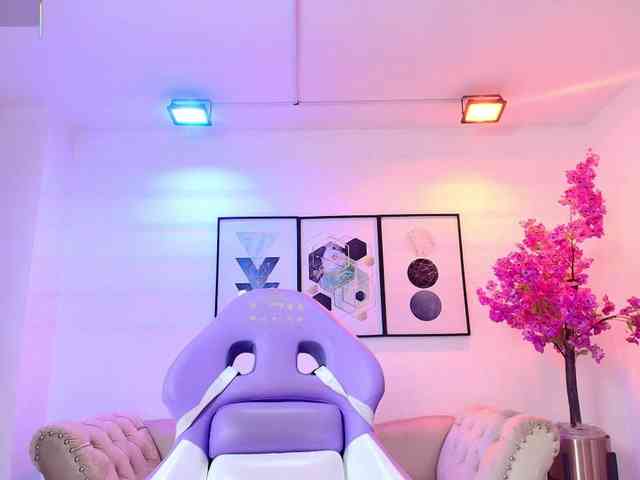 Lila-monroe webcam