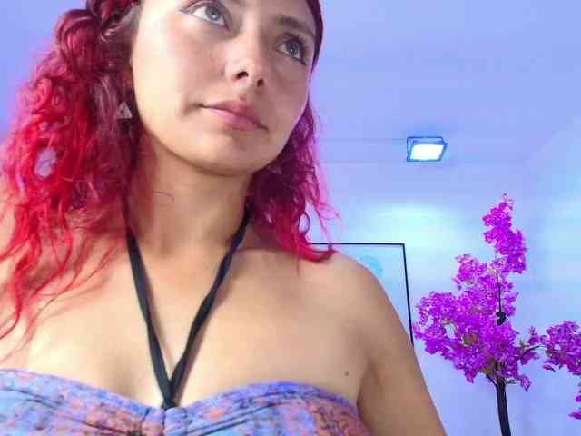 Lila-monroe webcam