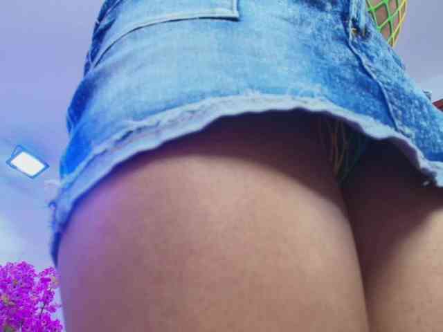 Lila-monroe webcam