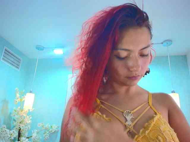 Lila-monroe webcam