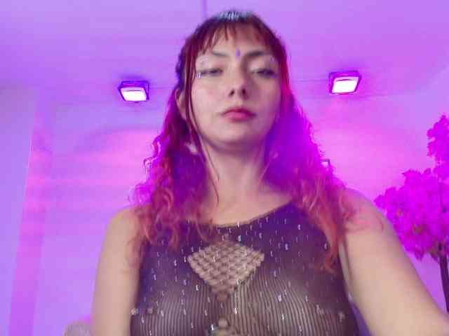 Lila-monroe webcam