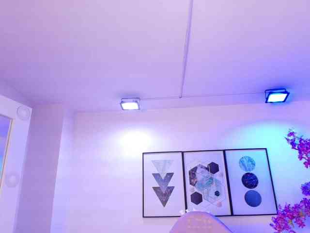 Lila-monroe webcam