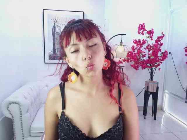 Lila-monroe webcam