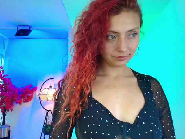 Lila-monroe webcam