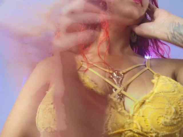 Lila-monroe webcam