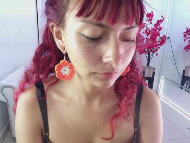 Lila-monroe webcam