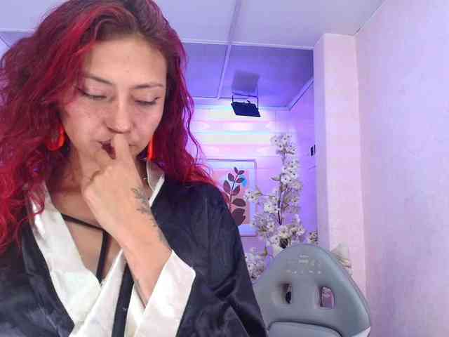 Lila-monroe webcam