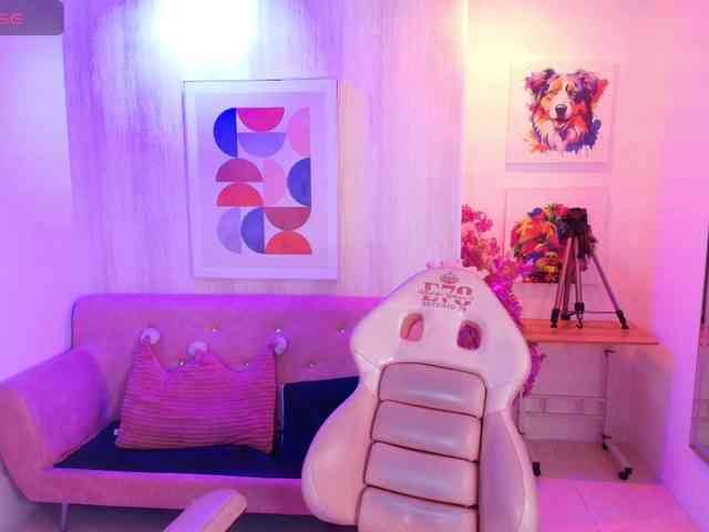 Lila-monroe webcam