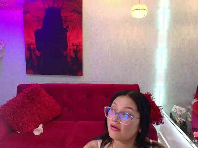 Scarlett-noir webcam