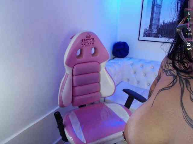 Scarlett-noir webcam