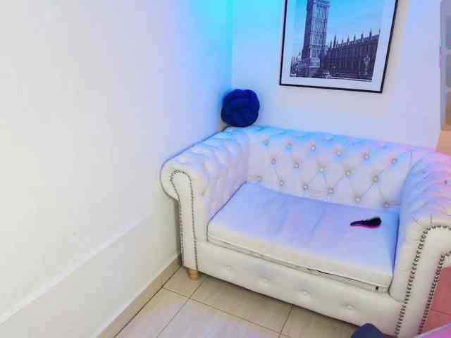 Scarlett-noir webcam