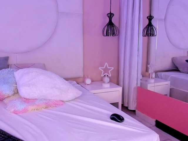 Alyssa-Mill Live Cam Chat on BongaCams