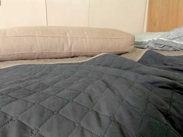 Liria-sweetie's BongaCams show and profile