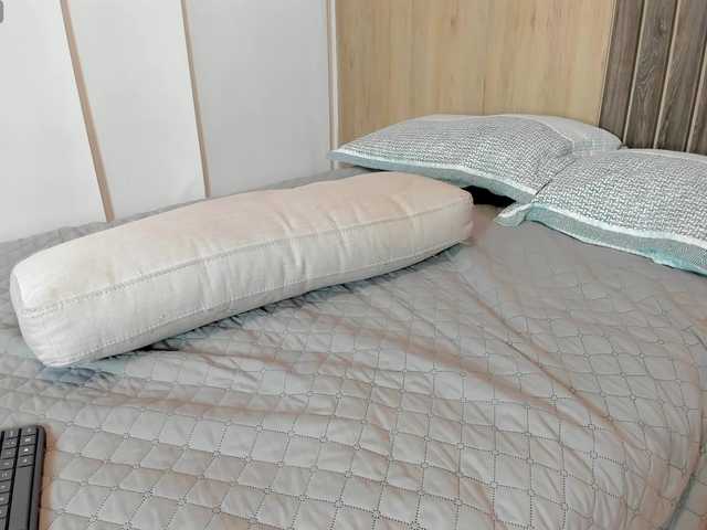 Liria-sweetie's BongaCams show and profile