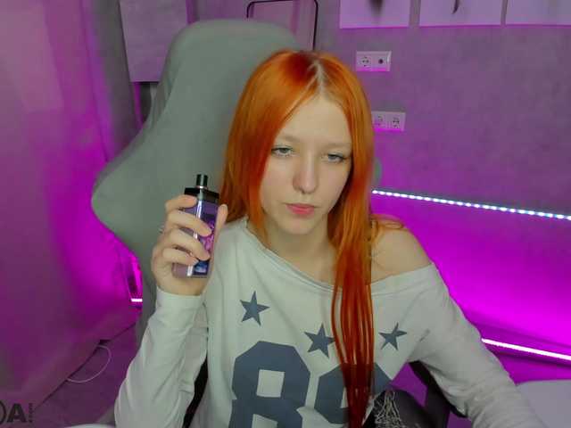 Emma-Dusk's BongaCams show and profile