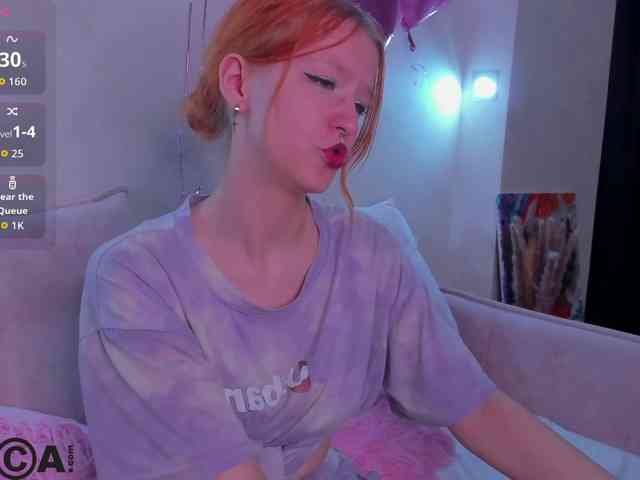 Emma-Dusk webcam