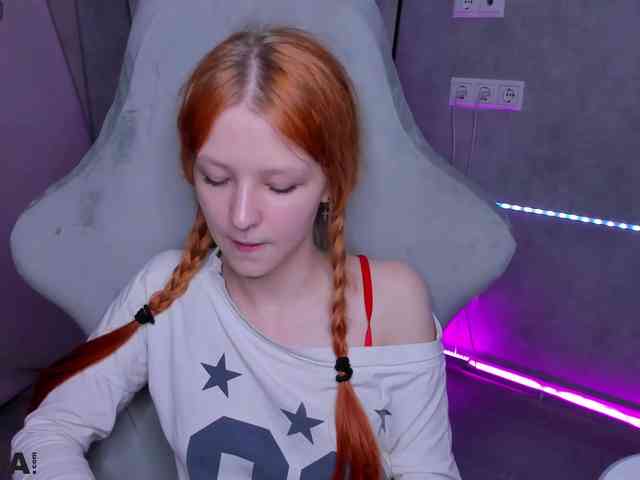Emma-Dusk webcam