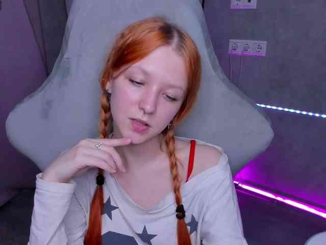 Emma-Dusk webcam