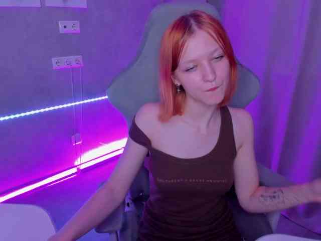 Emma-Dusk webcam