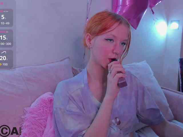 Emma-Dusk webcam