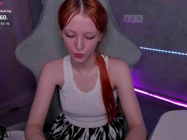 Emma-Dusk webcam