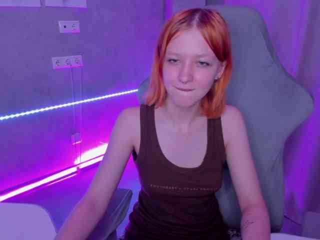 Emma-Dusk webcam