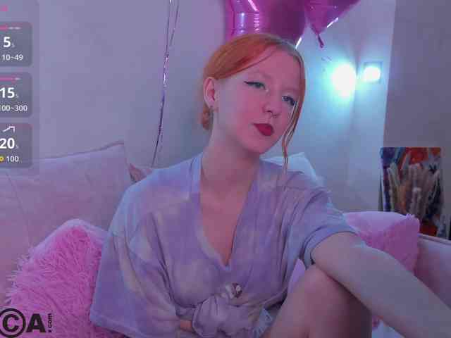 Emma-Dusk webcam