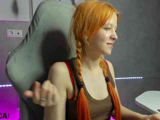 Emma-Dusk webcam