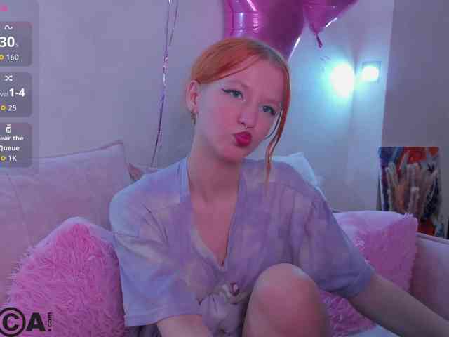 Emma-Dusk webcam