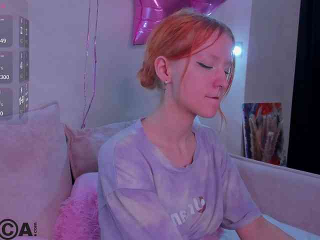 Emma-Dusk webcam