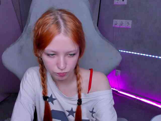 Emma-Dusk webcam