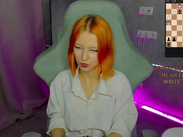 Emma-Dusk webcam