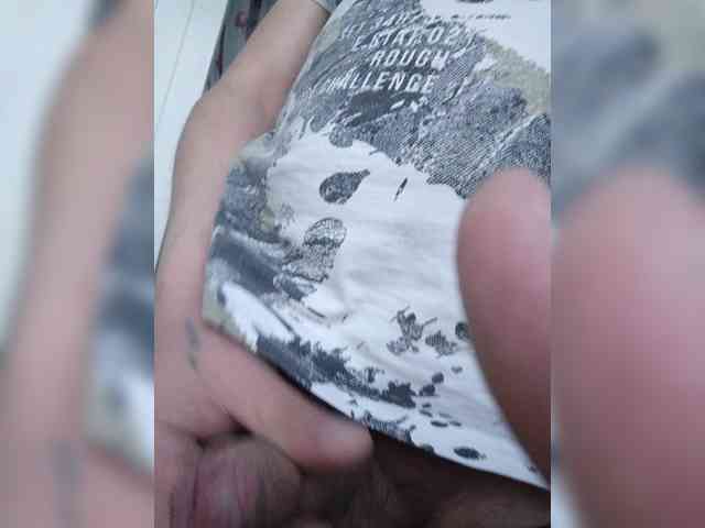 YuR774