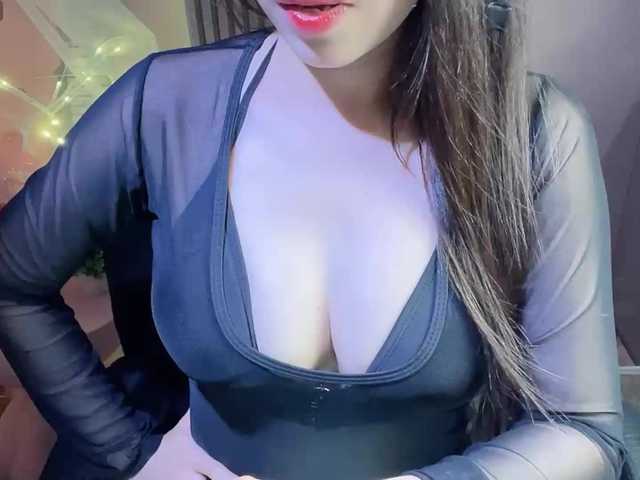 Yulysexk9 live cam on BongaCams