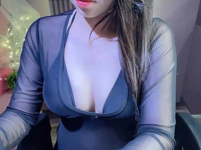 Yulysexk9 live cam on BongaCams