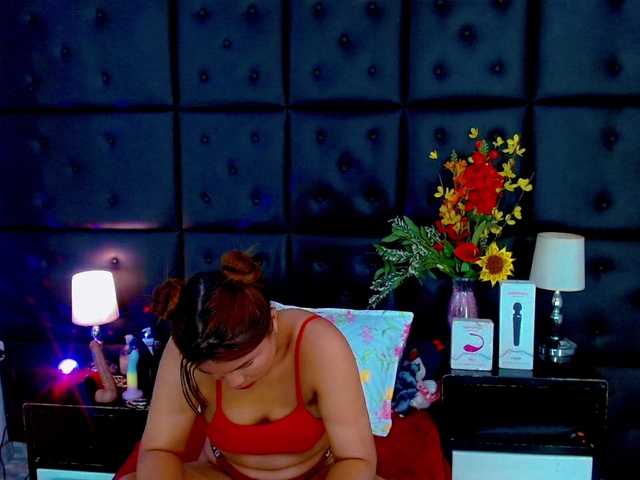 isalombardi live cam preview