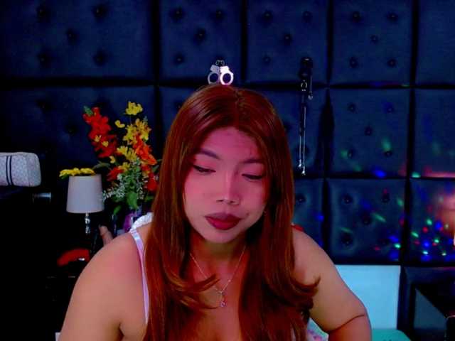 Clloelombaard live cam on BongaCams