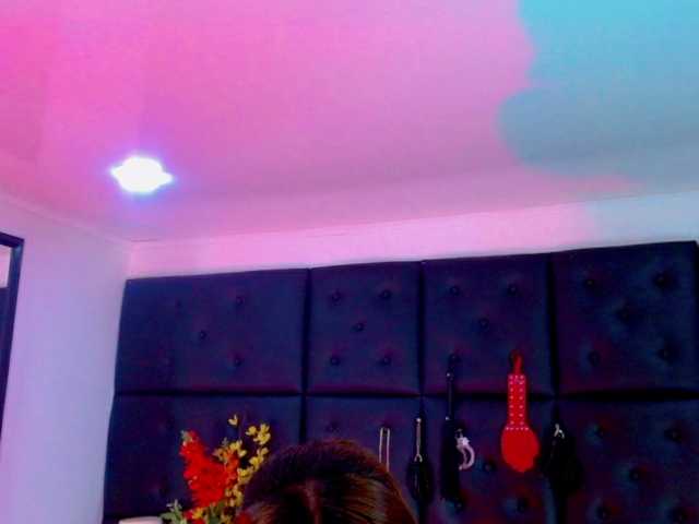 Clloelombaard, en vivo ahora en BongaCams