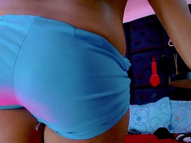 Clloelombaard, en vivo ahora en BongaCams