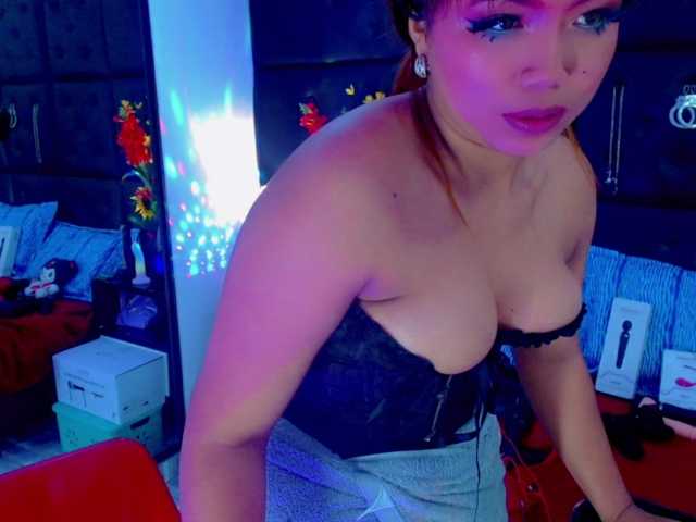 Clloelombaard, en directo ahora en BongaCams