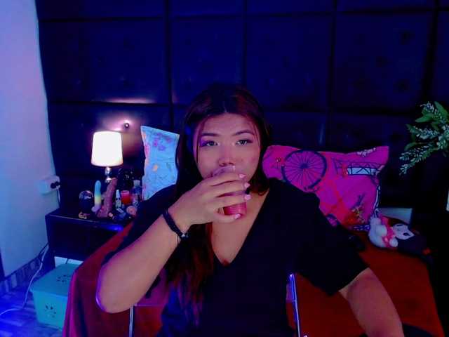 isalombardi live cam preview
