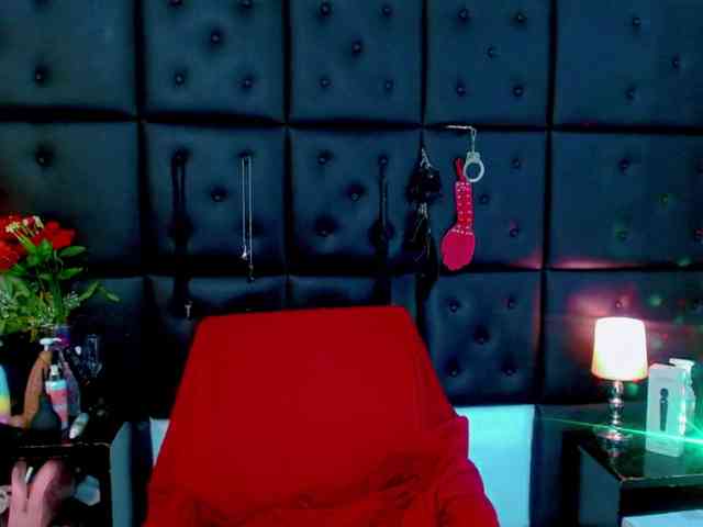 isalombardi webcam