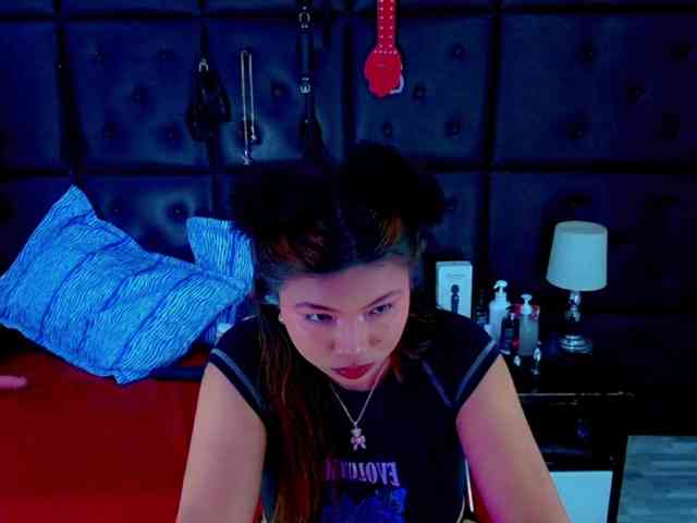 isalombardi webcam