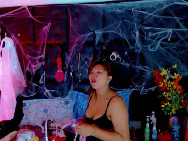 isalombardi webcam
